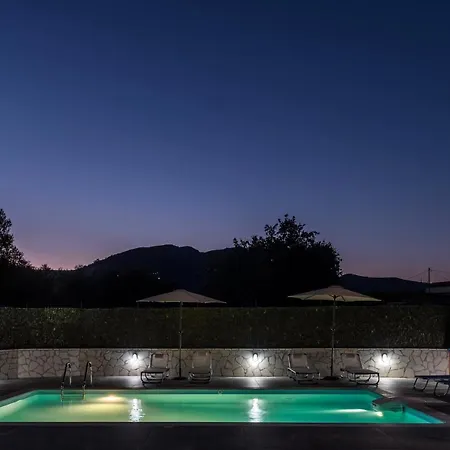 Five Stars Villa *